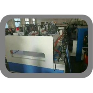 Vertical plate splicing machine